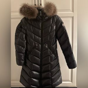 Fulmarus Moncler jacket size 1 . Fits size 0, 2 USA. Barely worn